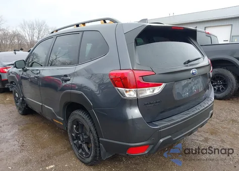 2022 Subaru Forester Wilderness z USA, uszkodzony, nr VIN JF2SKALC7NH411386